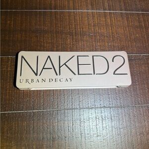 Urban Decay Naked2 Palette in Sleek Tan Case